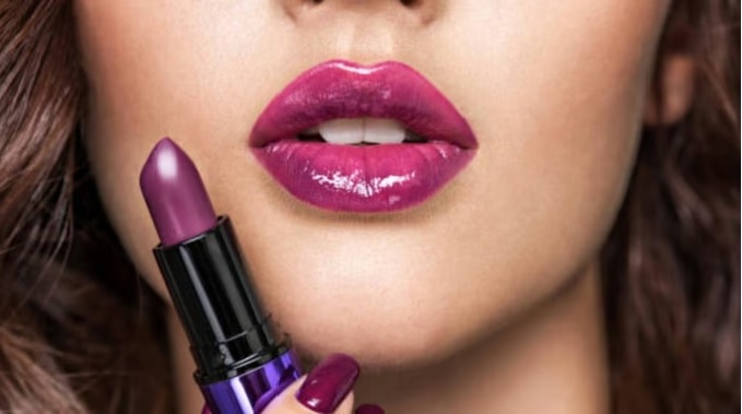 choose-the-right-lip-color-according-to-the-color-of-the-face-these-things-will-come-in-handy