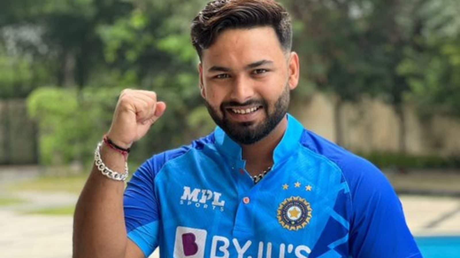 Rishabh Pant Accident: Rishabh Pant victim of road accident, leg fracture, know when it happened?