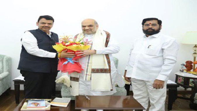 Maharashtra CM Eknath Shinde and Deputy CM Fadnavis meet Amit Shah, cabinet expansion soon