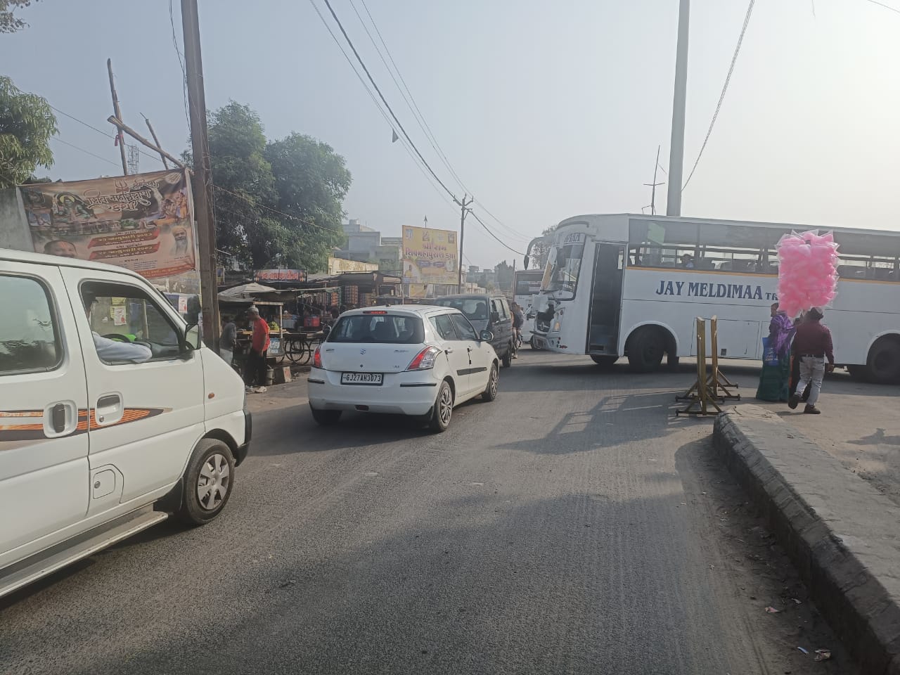 When will the road work in Halol Nagar, which has been going on for 50 days, be completed?? Pedestrians disturbed