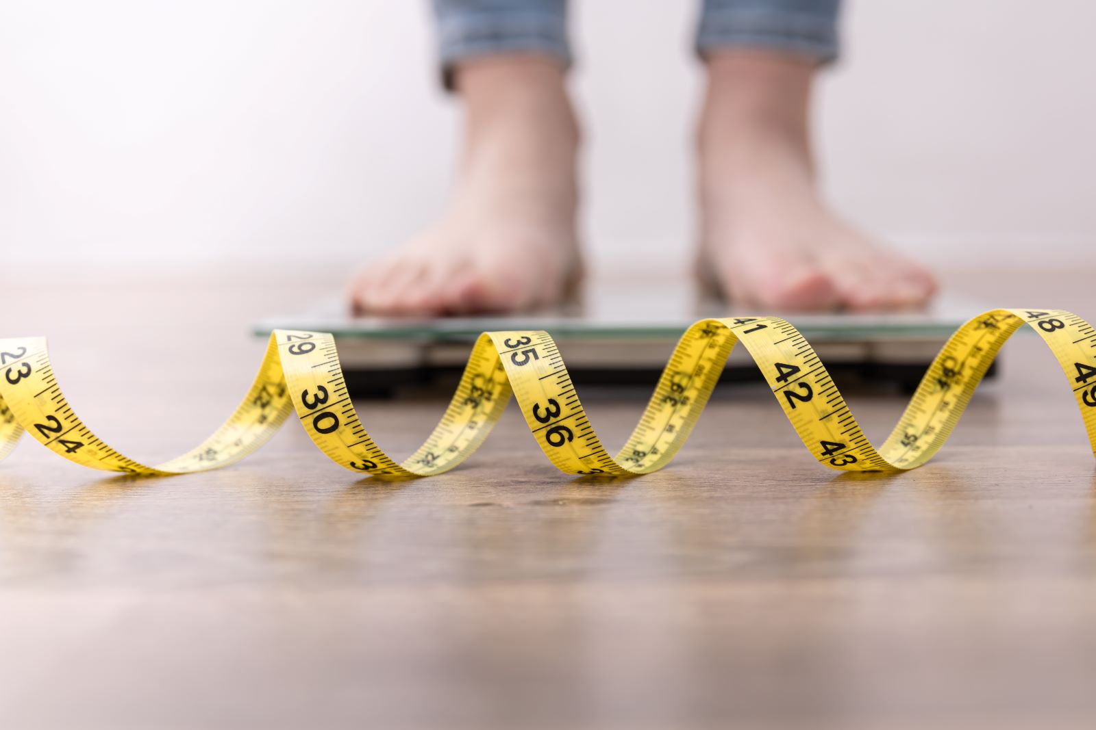 If the weight starts to drop suddenly, then understand that it may be a major illness