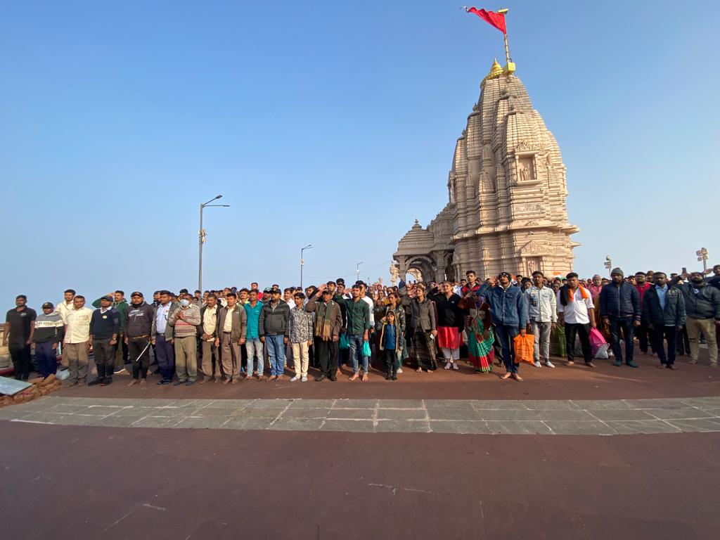 Tiranga waved in the premises of Pavagadh temple, the highest place in Gujarat