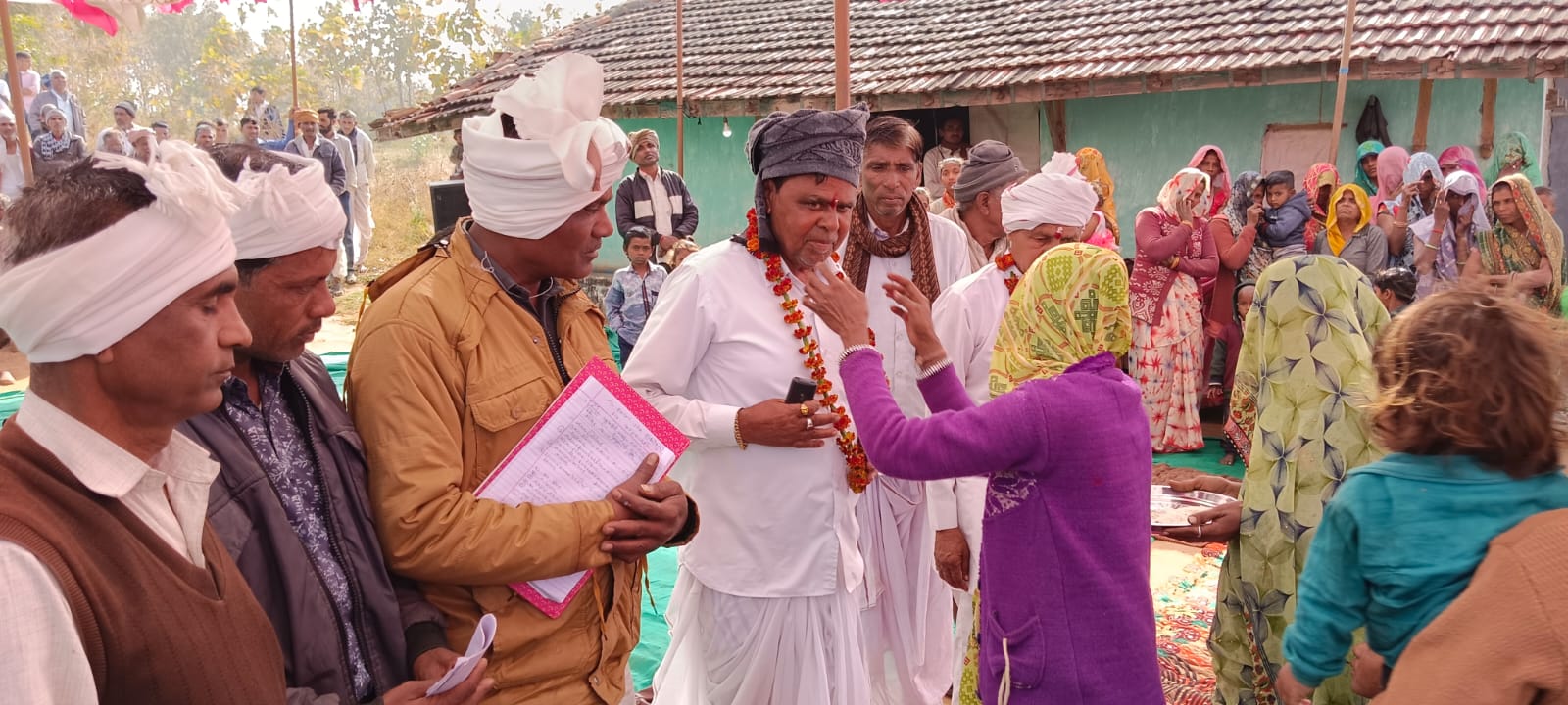 Rudigat village meetings were organized by the Kadana Police Patels