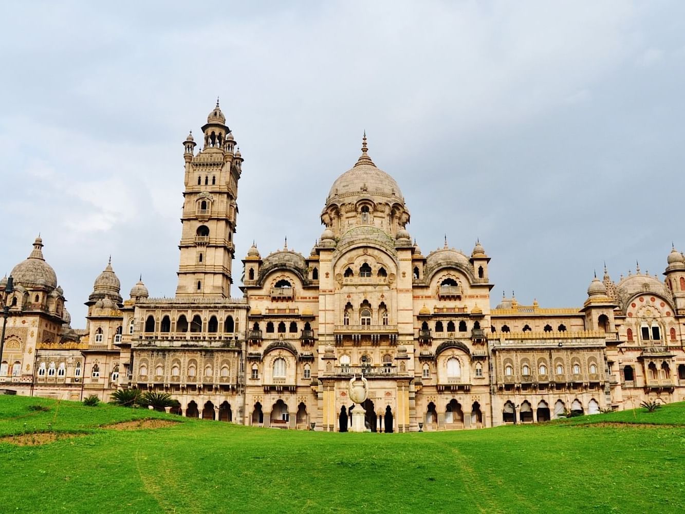 A two-day art festival began today at the Laxmivilas Palace in Vadodara