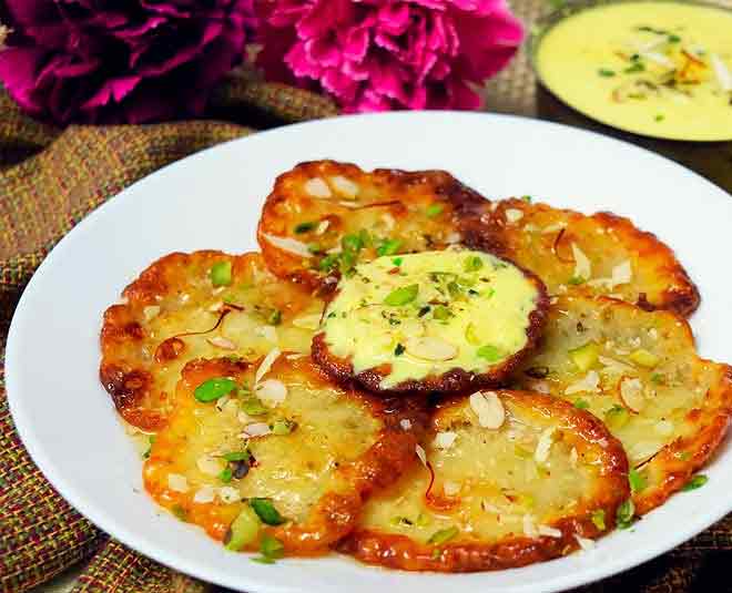 Some with Rabdi and some with Banana… Know the different ways to eat Malpua