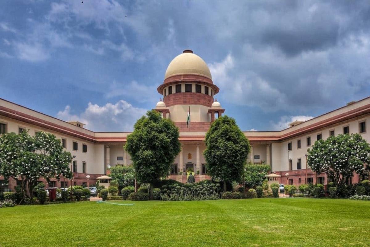 The Supreme Court said that it will consider the list of petitions filed against the repeal of Article 370