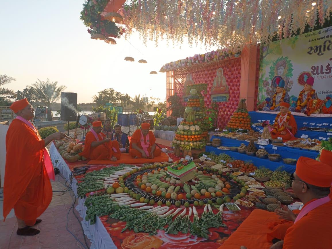 Shakotsav was celebrated with gaiety in Purushottampriyadasji Maharaj Smriti Van Kutch managed by Swaminarayan Gadi Sansthan.