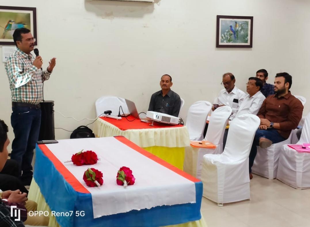 Chotaudepur District Tuberculosis Center organized a workshop under the TB program for the private doctors of the district at Bodeli.