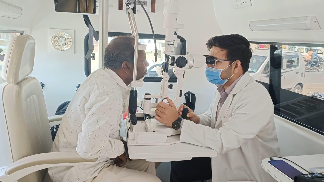 A free eye check-up camp was held in Ghoghamba