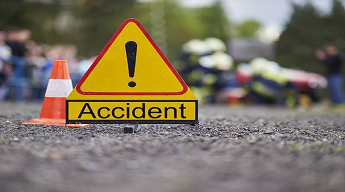 Serious accident in Junagadh: An uncontrolled car fell into a well, two youths died