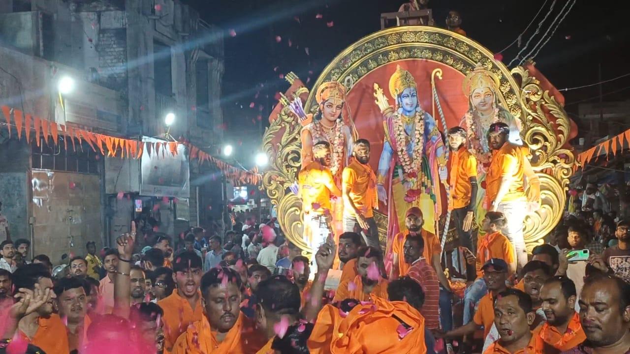 Procession of Ramlalla with Anban and Shan in Halol Nagar