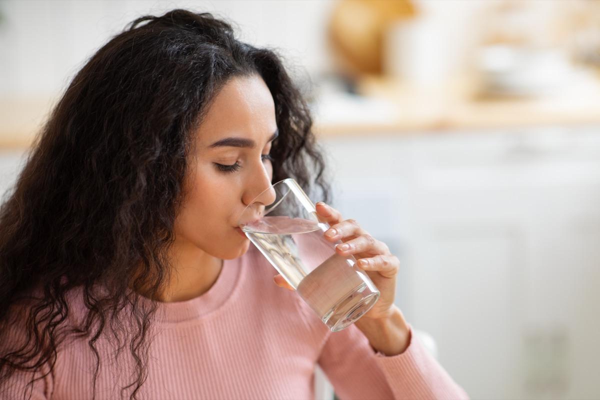 Do you drink the same glass of water every day without washing it? You can become a victim of these diseases