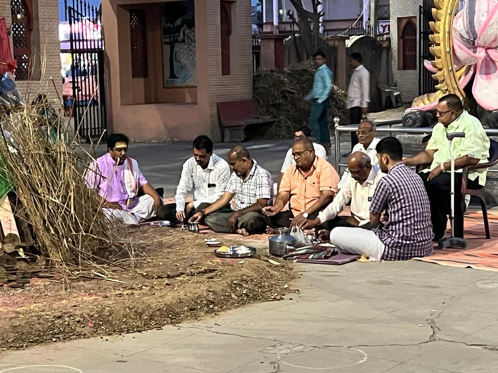 Holika burnt in Vaishnav havelis in Halol