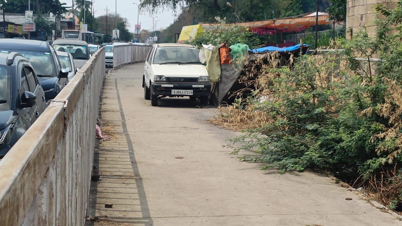 Pedestrian footpaths of Pavagadh