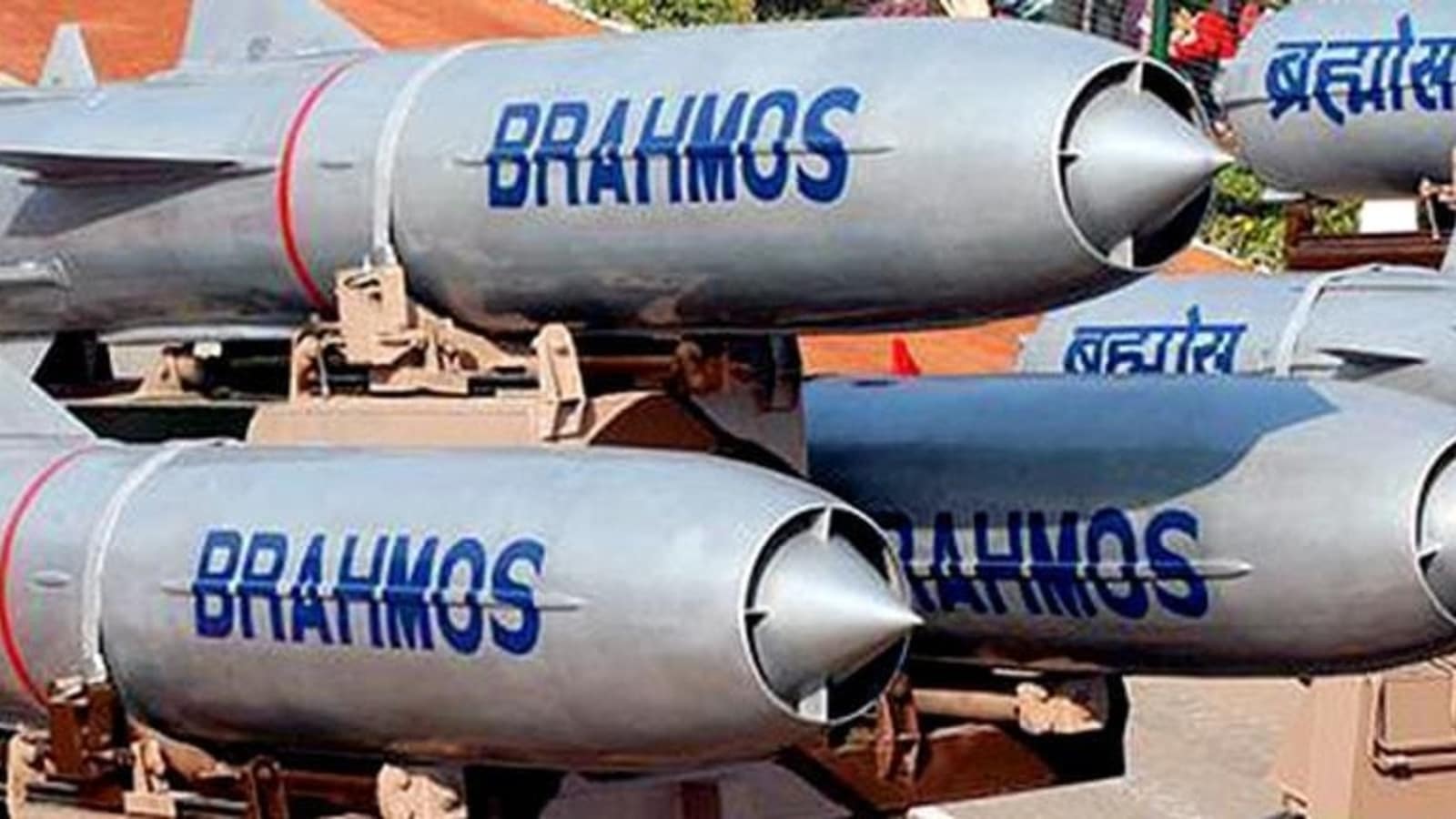 India in the mood to fight the dragon in the sea! The naval fleet will include 200 BrahMos missiles