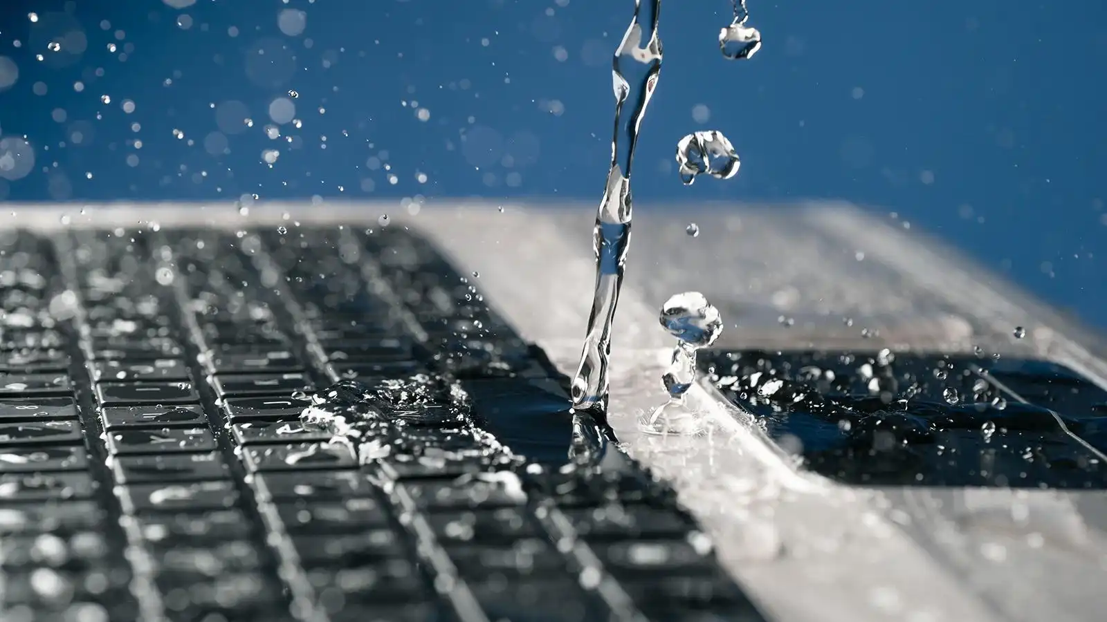 Save Laptop in Rain: There is no need to put it in rice, if the laptop gets wet in the rain, do this immediately