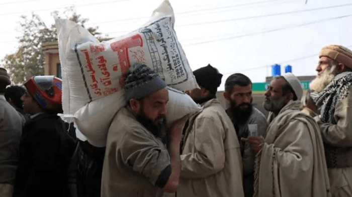 In the midst of shortage of flour, Sindh government has been requested to put a stop to wheat being smuggled into Afghanistan