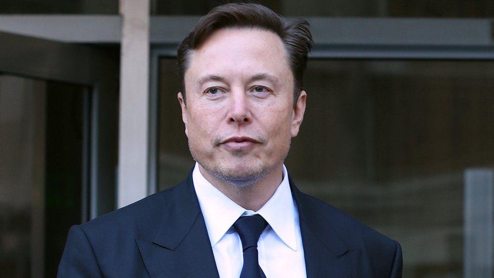 Elon Musk lost 10,35,03,83,40,000 rupees in a single blow, know how much is his net worth now