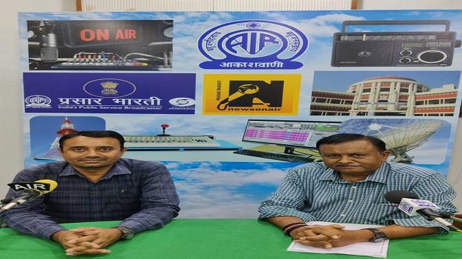 Teacher Rajesh Patel's interview will be aired on Godhra Akashvani on April 18 at 10:00 am.