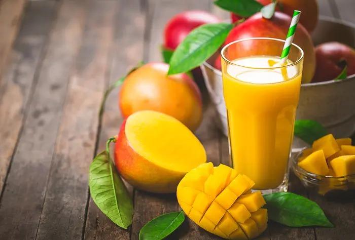 Mango Side Effects: Don't eat mango for fear of acne? So know the whole truth behind it