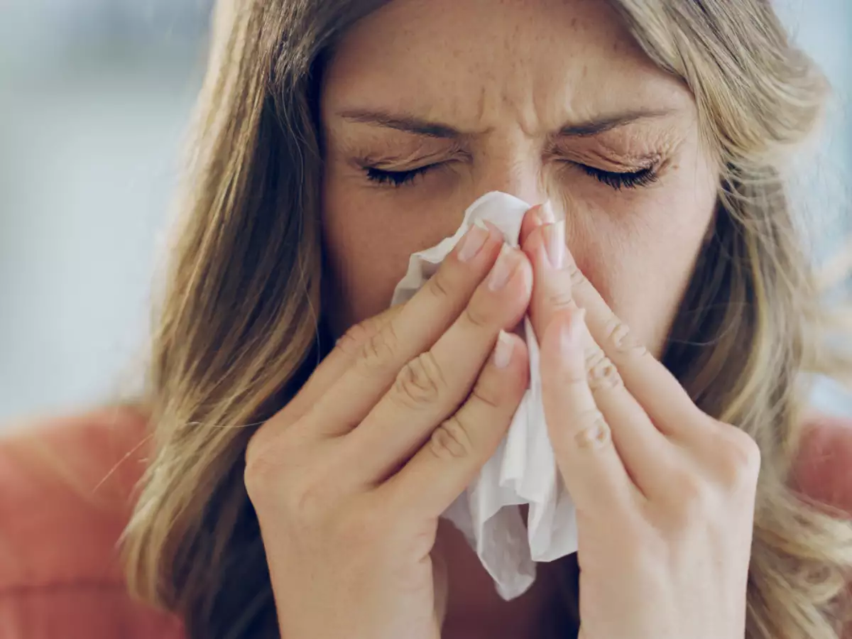 Do you also start sneezing wildly as soon as you wake up in the morning? The reason behind it is not disease