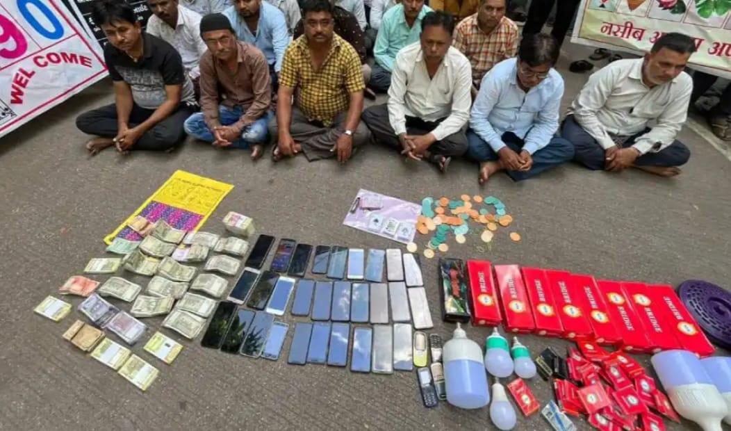 State Monitoring Cell raids gambling dens in Surat's Kapodra