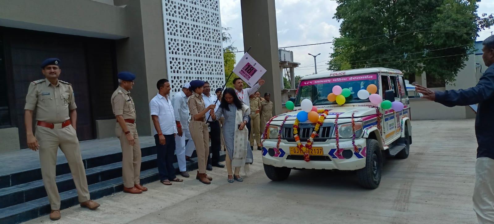 On the 63rd foundation day of Gujarat, Halol received a gift of 181 Abhayam racing vans