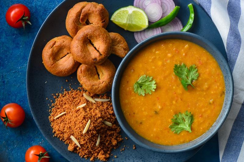 Keep these things in mind while making dal bati, everyone will praise after eating