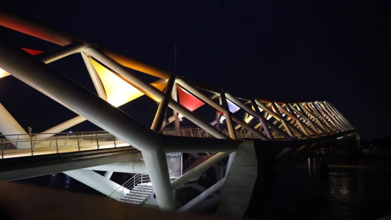 The Atal Bridge's glass panels were dimmed after they cracked, cracking last month.