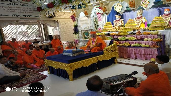 The 56th Patotsav Bhakti of Sri Swaminarayan Gadi Sansthan, Sri Swaminarayan Mandir, Mumbai was held with fervour.