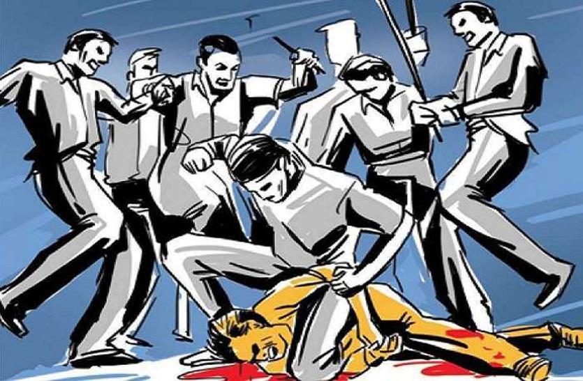 After the accident in Vadodara, there was a clash between 2 groups, violence broke out after the beating, FIR was registered against 40 people.