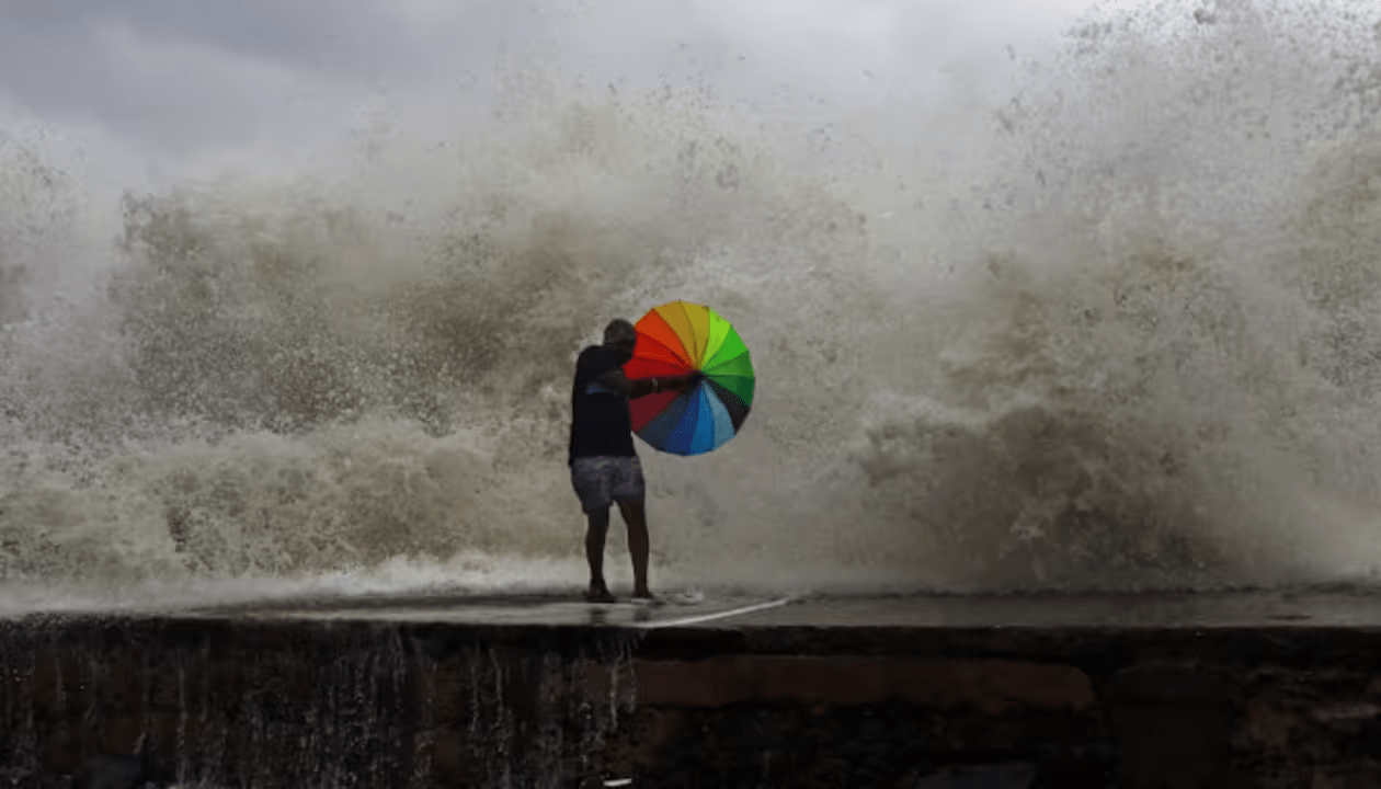 'Biparjoy' Cyclone Intensifies, Alert for Fishermen; This can wreak havoc in states