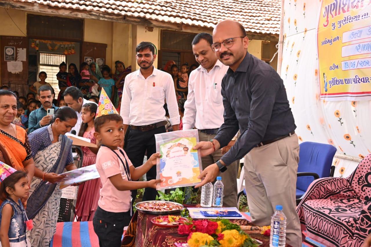 school-entrance-festival-in-guneshia-presided-over-by-collector