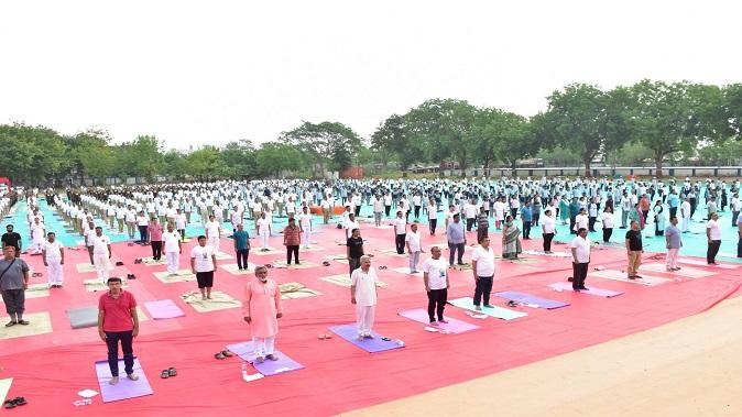 Panchmahal district became Yogamaya with the slogan of “One Earth One Health” “Yoga for Vasudhaiva Kutumbakam”