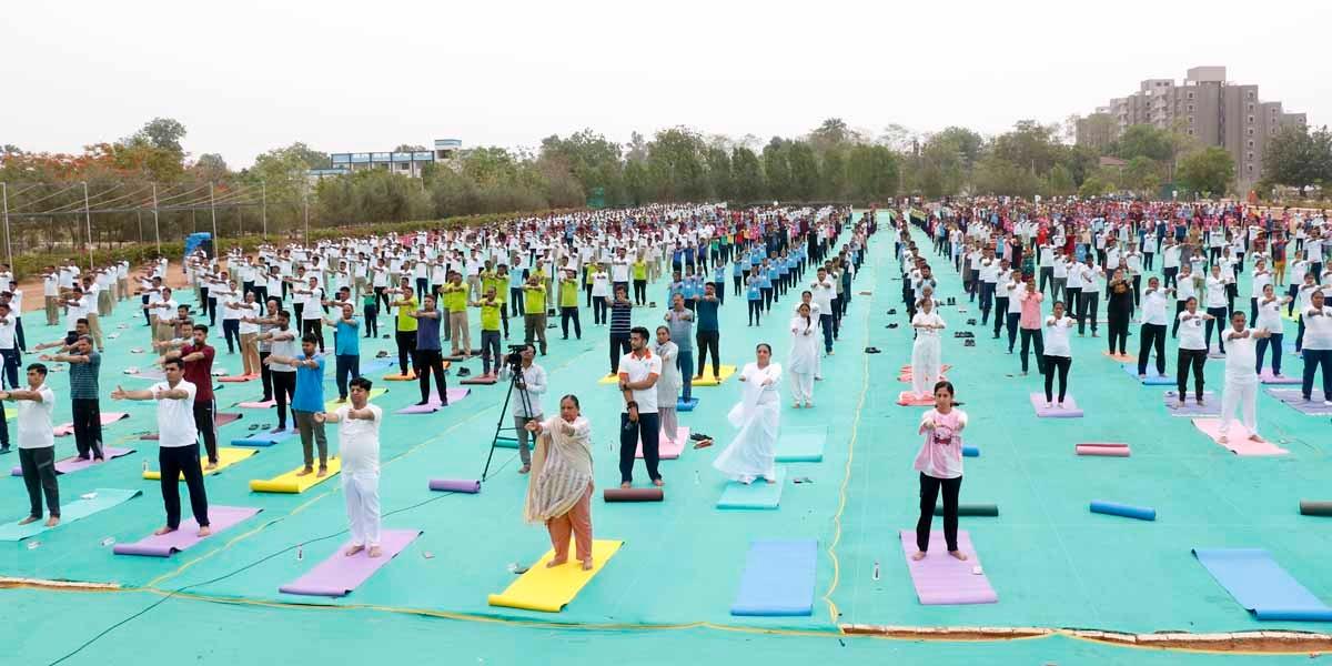 Chotaudepur District Level Yoga Day was celebrated under the chairmanship of Chotaudepur MP Gitaben Rathwa.