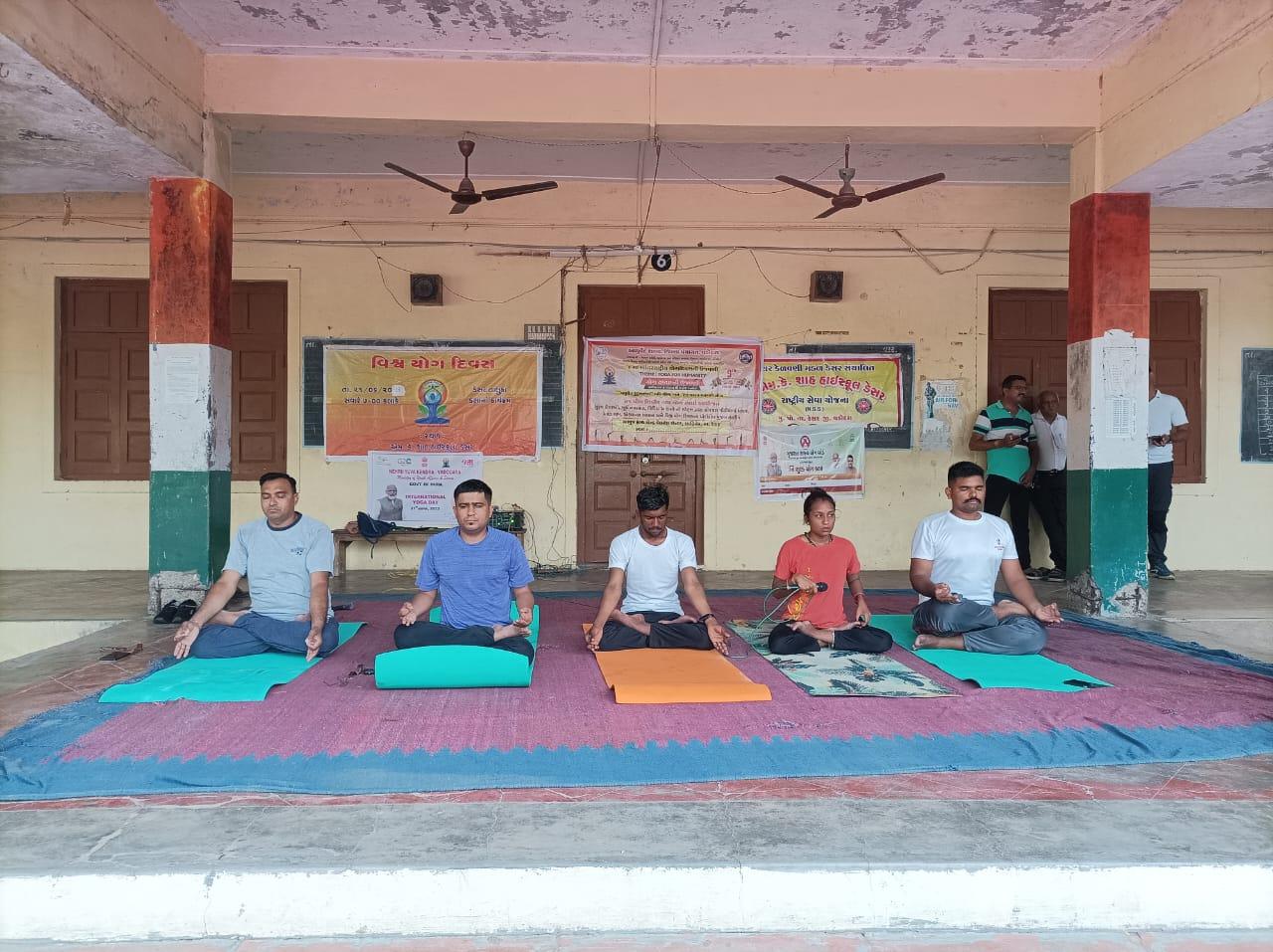 Desar Taluka level 'International Yoga Day' was celebrated at Desar High School...