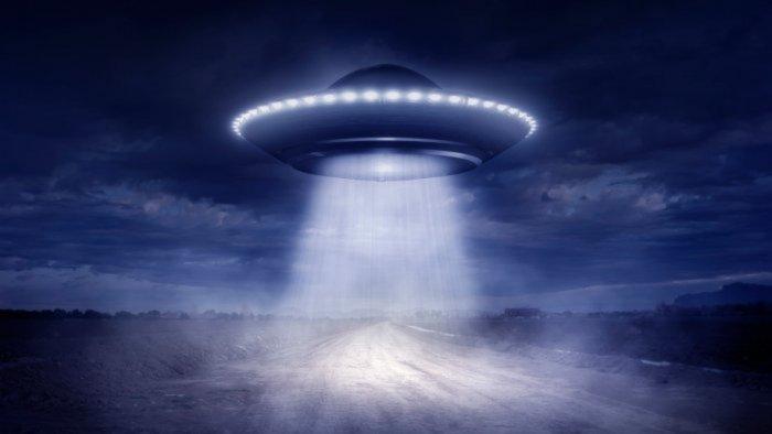 'America Has Many Mysterious Non-Human UFO Aircraft,' Intelligence Official's Shocking Claim