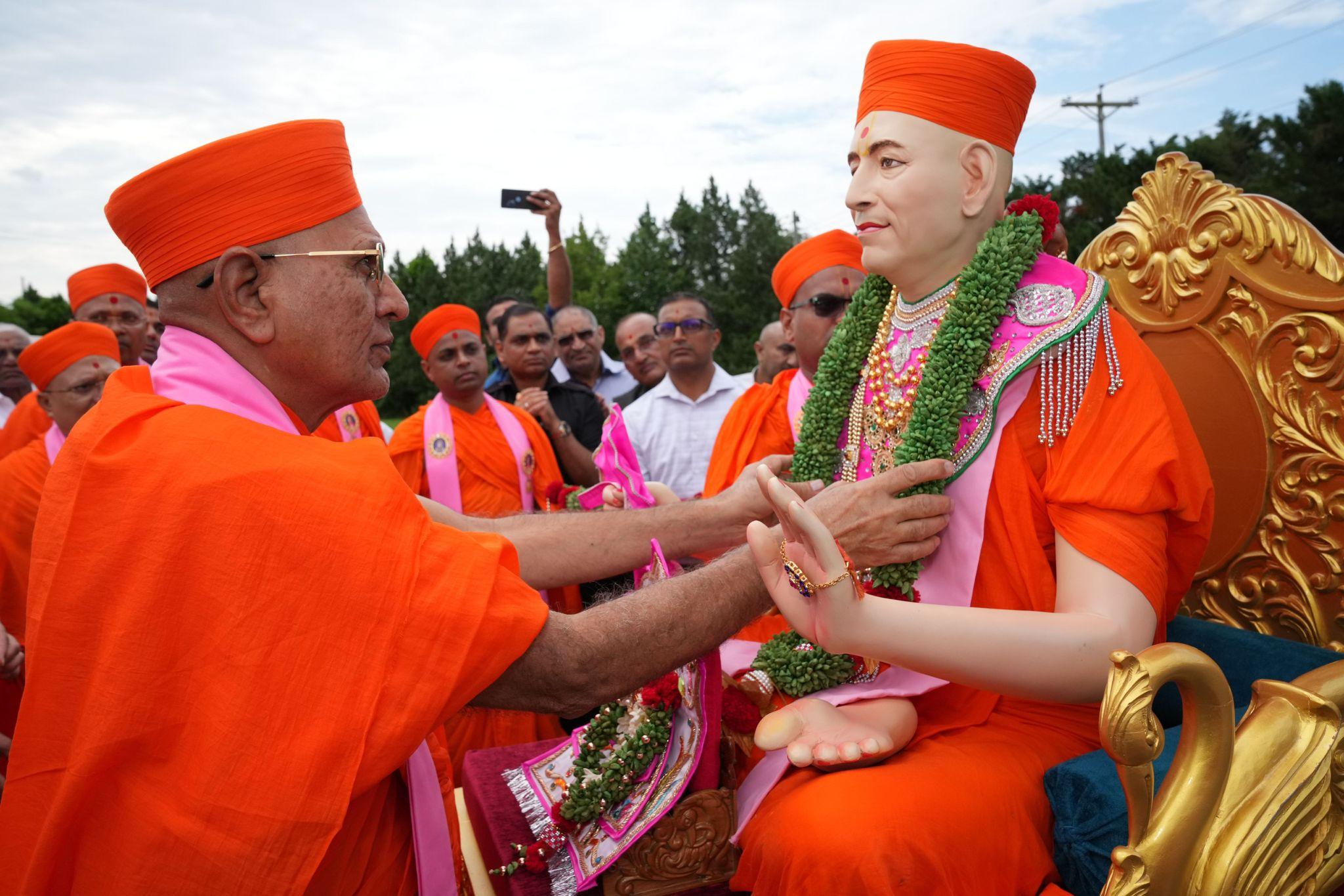 Sri Swaminarayan Mandir, Delaware, USA celebrated Gurupurnima with 9th Patotsav of Ghanshyam Maharaj.....