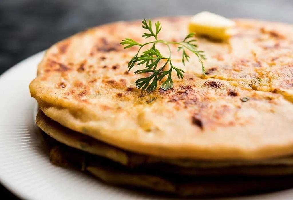 Make Crispy Aloo Parathas with Chai at home in Monsoon, both kids and old will be happy