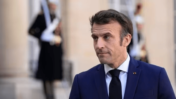 Emmanuel Macron reshuffles the cabinet, changes in these ministries from education