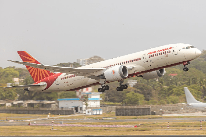 Medical emergency on flight from Melbourne to Delhi, emergency landing shortly after take-off