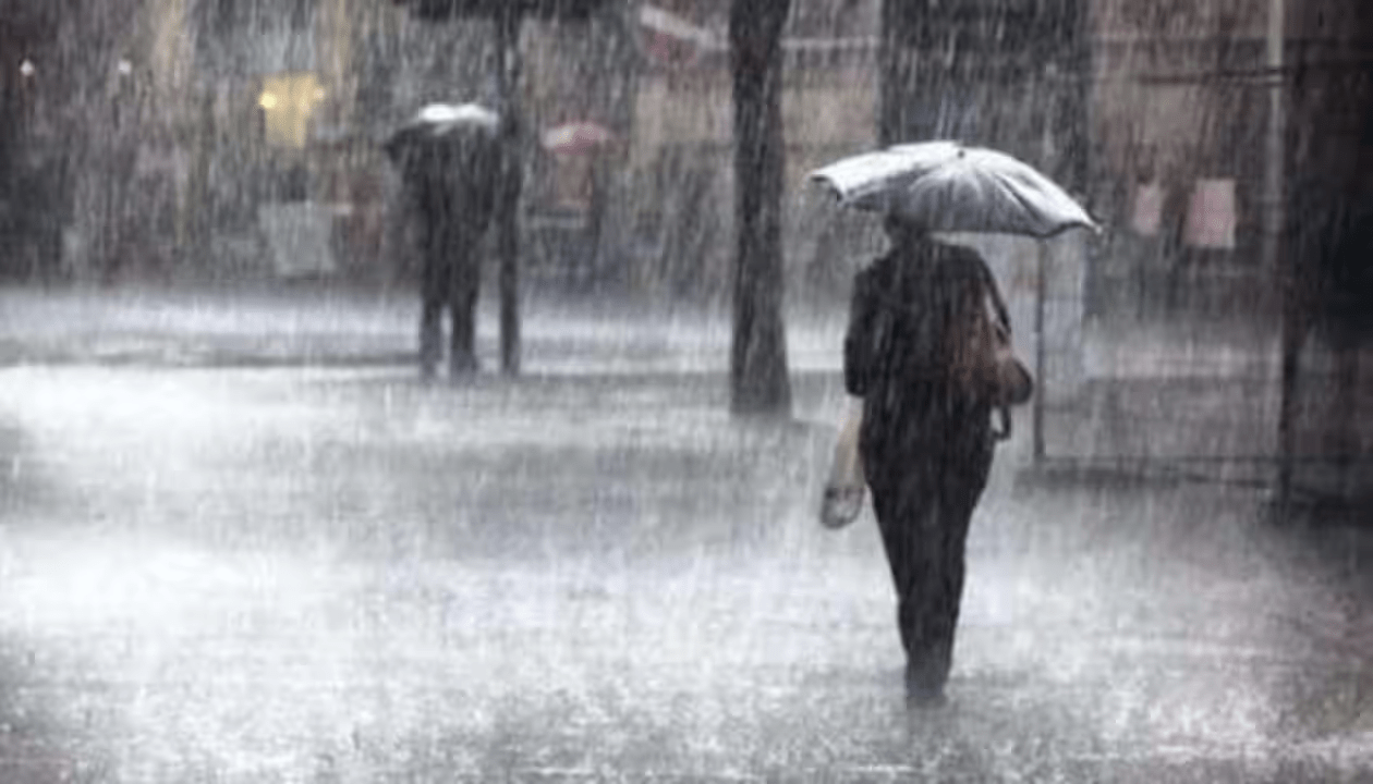 Heavy rain forecast in 12 states including Uttarakhand, Gujarat today, Cyclone formed over Bay of Bengal