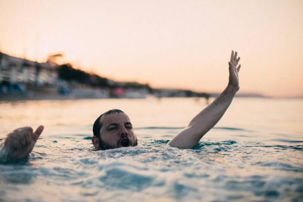 Be careful not to be punished for bathing in the river-channel! So many people died in a single day