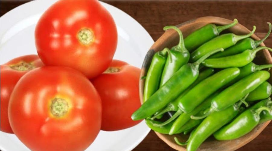 as-the-price-of-tomato-increases-chillies-and-chillies-are-priced-at-200-kg