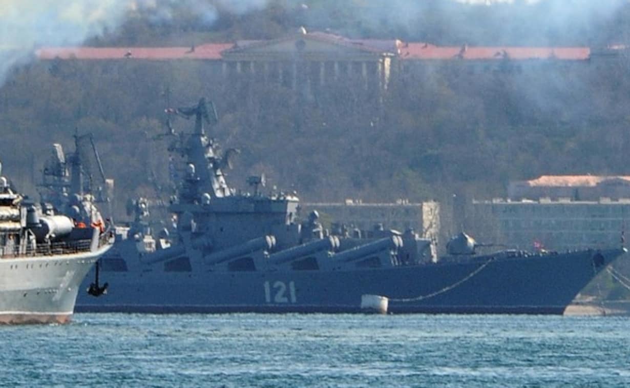 Ukraine goes into attacking mode, drone strikes in Russian-occupied Crimea; Also damaged the warship