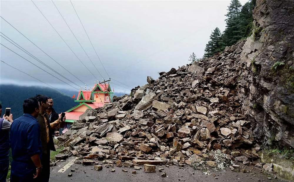 Landslide collapses Shiva temple in Shimla, 25-30 devotees were present at the time of accident, 5 bodies recovered;