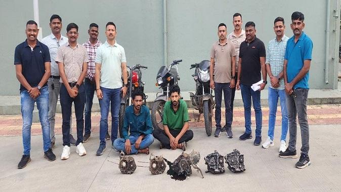 Chotaudepur LCB nabbed two vehicle thieves through pocket cops