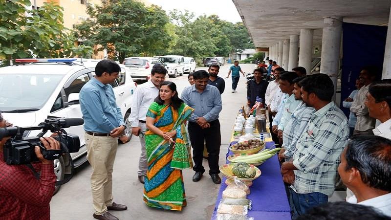 A sales center for natural products was started on a permanent basis in Chotaudepur Zilla Seva Sadan