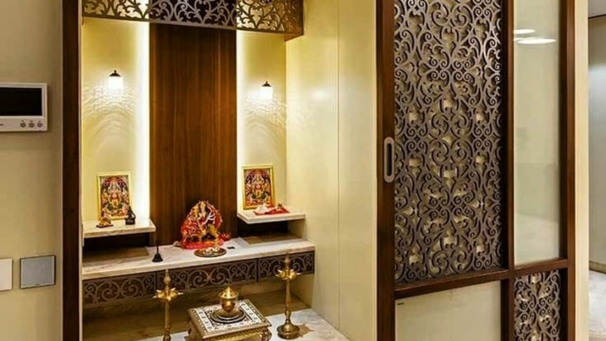 Choose this color for your pooja room, it will protect you from negative energy.