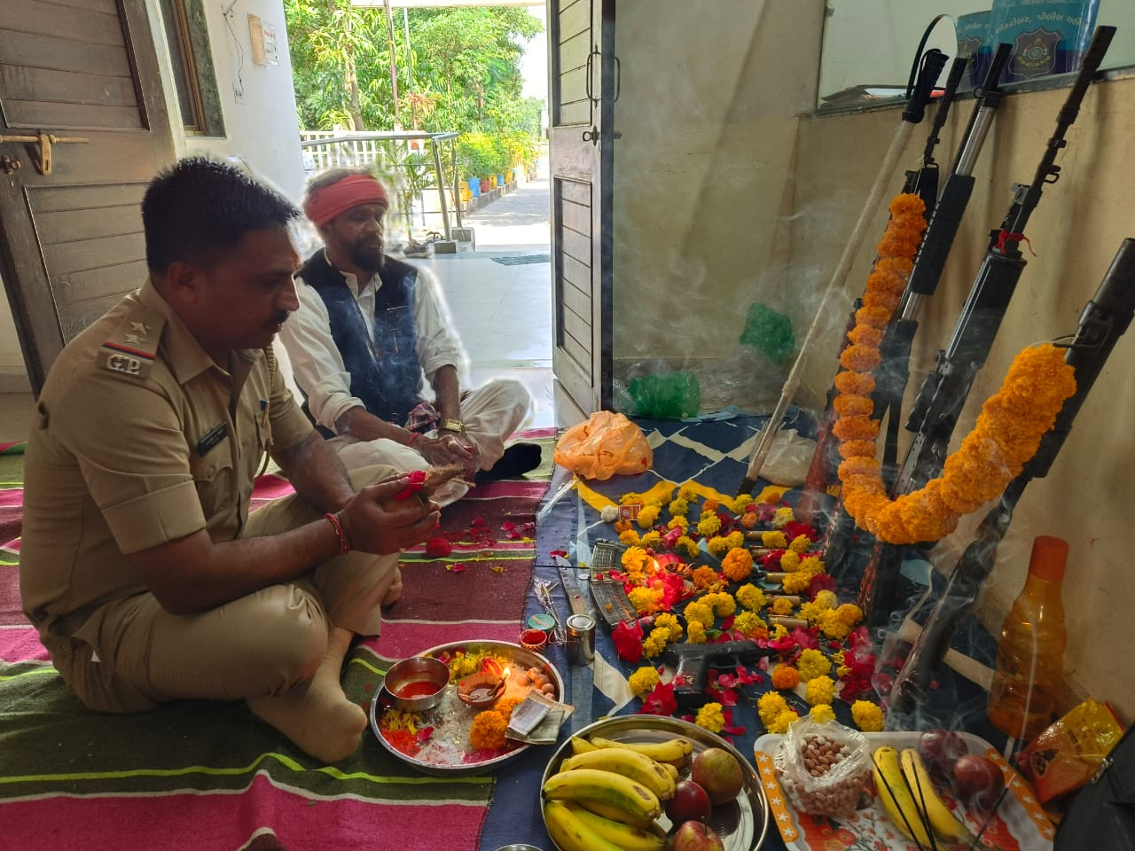 On the occasion of Vijayadashami Parva, Shastrapujan was performed in Kadwal Police Station